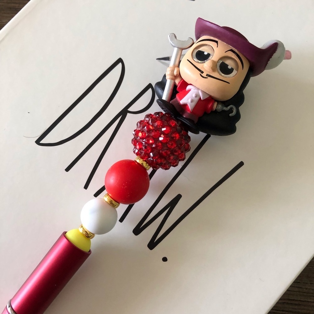 Disney Doorables: Peter Pan: Captain Hook handmade beaded pens